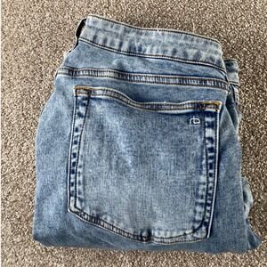 Rag & Bone Nora Light Acid Wash Straight Leg Distressed Raw Hem Jeans Men 34x30